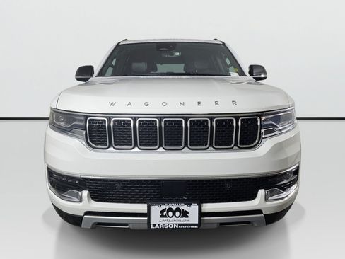 Used 2024 Jeep Wagoneer Series II AWD/4WD image 8