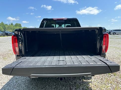 Certified 2024 GMC Sierra 1500 AT4 w/ AT4 Premium Package AWD/4WD image 12