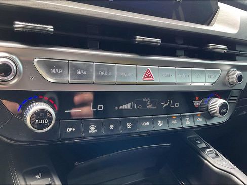 Used 2025 Kia Telluride EX X-Line AWD/4WD image 31