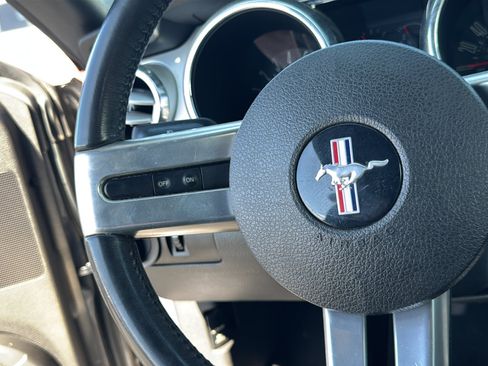 Used 2006 Ford Mustang GT RWD image 27