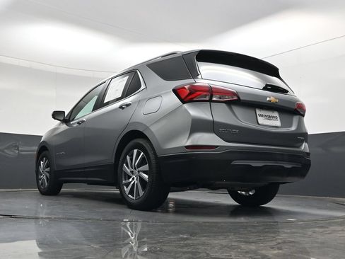 Used 2023 Chevrolet Equinox Premier FWD image 36