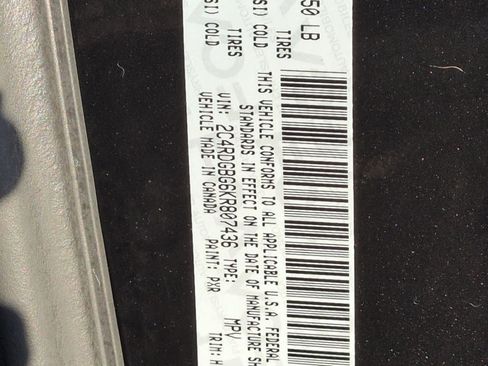 Used 2019 Dodge Grand Caravan SE w/ UConnect Hands-Free Group image 36