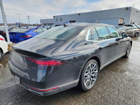 Used 2025 Genesis G90 3.5T image 4