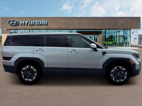 New 2026 Hyundai Santa Fe SE image 9
