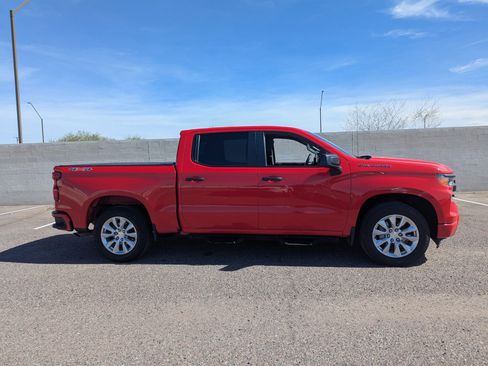 Used 2023 Chevrolet Silverado 1500 Custom image 5