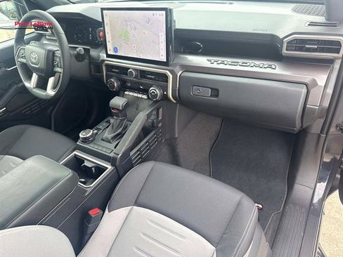 Used 2026 Toyota Tacoma TRD Sport AWD/4WD image 12