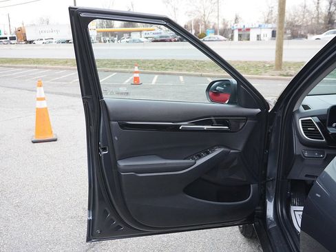 Used 2024 Kia Seltos S image 23