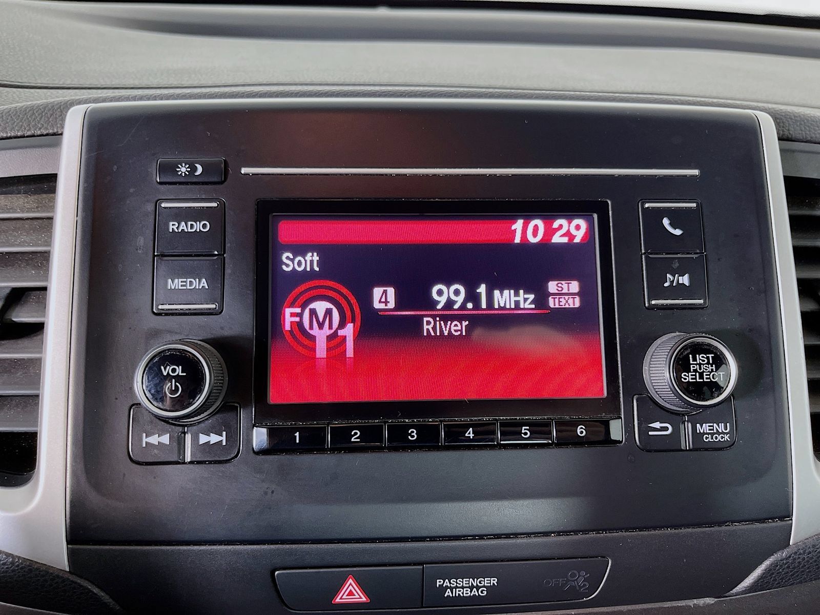 Used 2019 Honda Ridgeline Sport image 19