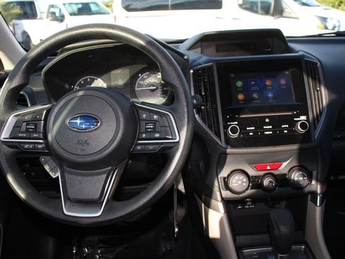 Used 2023 Subaru Forester AWD/4WD image 17