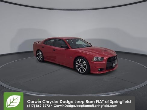 Used 2013 Dodge Charger SRT8 w/ Adaptive Cruise Control Group RWD image 3