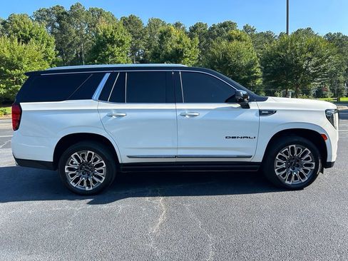 Used 2023 GMC Yukon Denali Ultimate AWD/4WD image 27