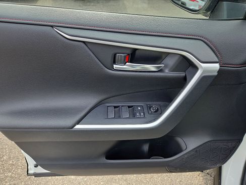 Certified 2022 Toyota RAV4 XSE image 14