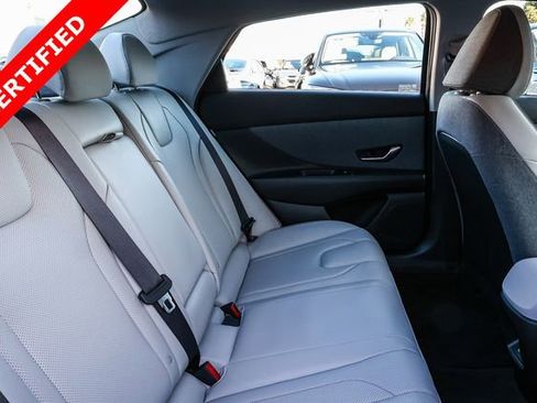 Certified 2024 Hyundai Elantra Limited image 20