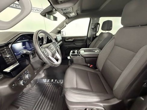 Used 2024 GMC Sierra 1500 Elevation w/ X31 Off-Road Package AWD/4WD image 14