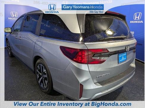 New 2026 Honda Odyssey EX-L image 8