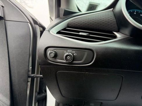 Used 2021 Chevrolet Malibu LS w/ LPO, Convenience Package 1 image 32