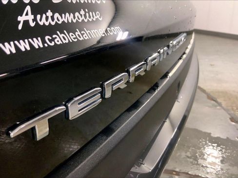 Used 2025 GMC Terrain Elevation AWD/4WD image 10