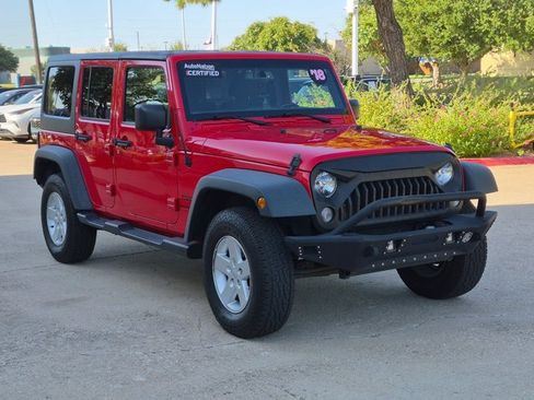 Used 2018 Jeep Wrangler Unlimited Sport S AWD/4WD image 3