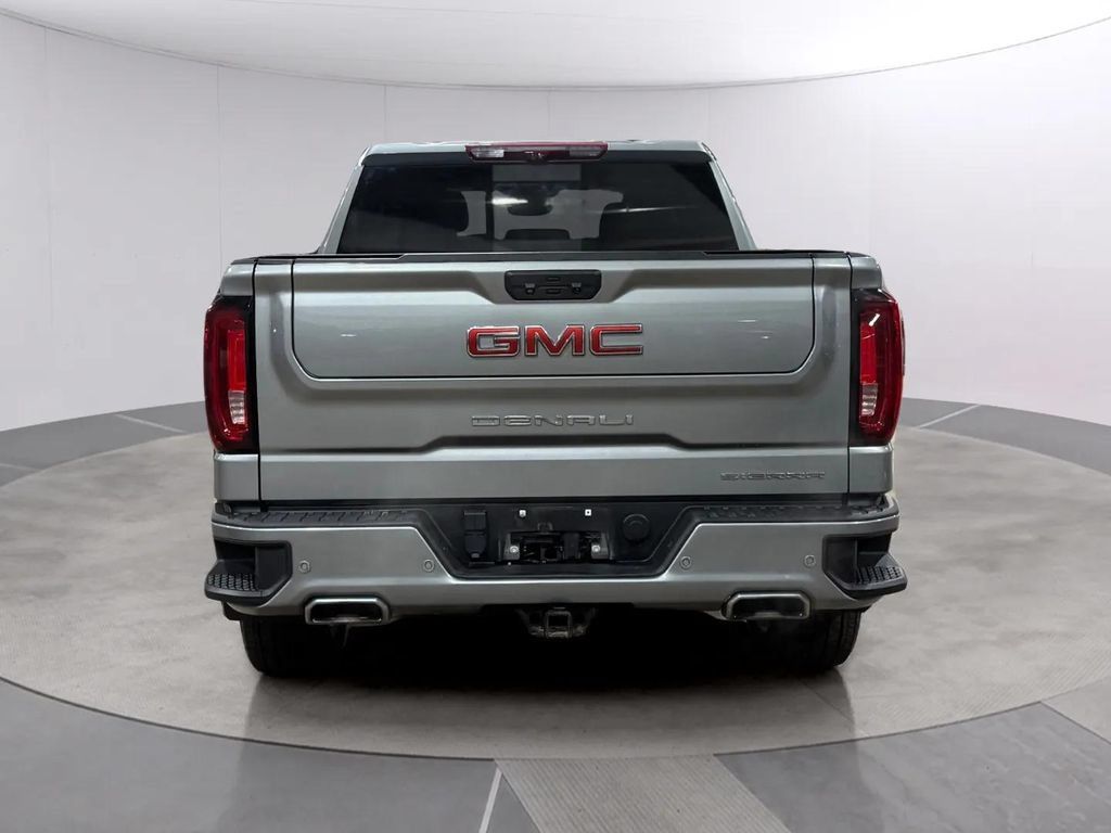 Used 2023 GMC Sierra 1500 Denali w/ Denali Reserve Package AWD/4WD image 4