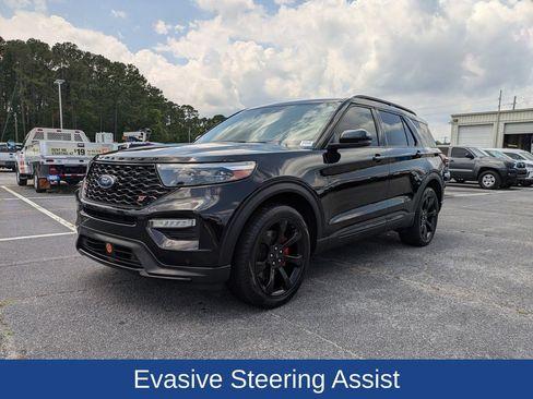 Certified 2023 Ford Explorer ST w/ Equipment Group 401A AWD/4WD image 8