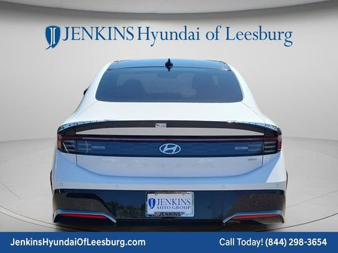 New 2026 Hyundai Sonata Limited FWD image 4
