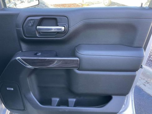 Used 2019 Chevrolet Silverado 1500 LTZ image 44