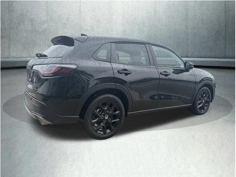 Used 2024 Honda HR-V Sport image 5
