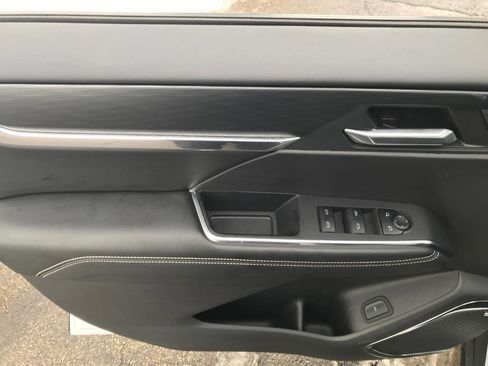 Certified 2025 GMC Acadia Elevation image 37