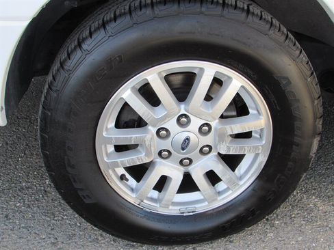 Used 2013 Ford Expedition EL XLT RWD image 35