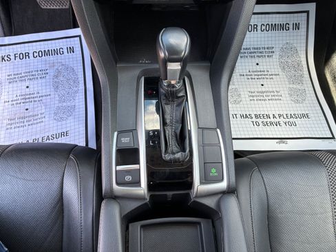 Used 2020 Honda Civic EX-L image 15