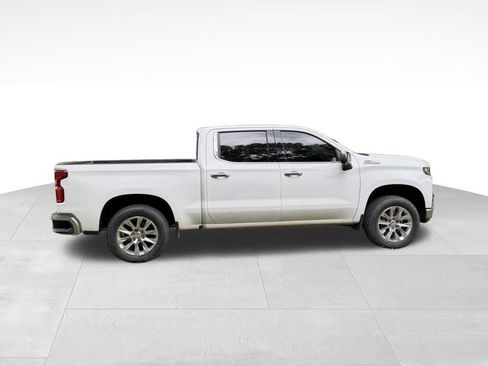 Used 2021 Chevrolet Silverado 1500 LTZ AWD/4WD image 3