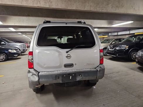 Used 2004 Nissan Xterra XE image 11