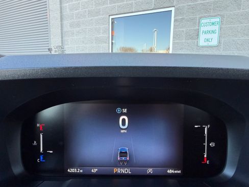 New 2025 Ford Maverick XLT w/ XLT Luxury Package image 16