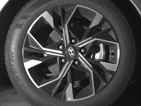 Used 2025 Hyundai Sonata SEL image 13