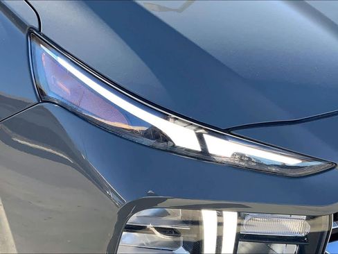 Used 2023 Hyundai Santa Fe SEL Premium image 27