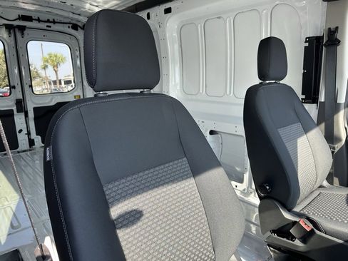 Used 2024 Ford Transit 250 148 Medium Roof image 23