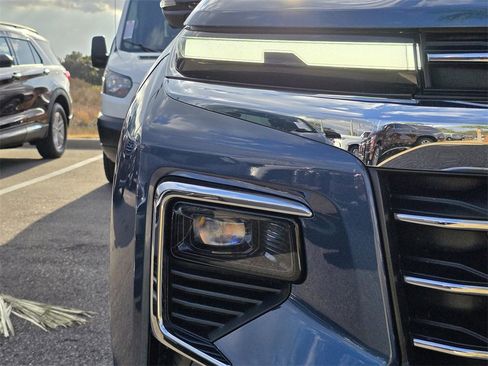 Certified 2026 Chevrolet Traverse LT w/ Enhanced Driving Package image 12