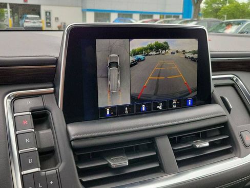 Certified 2022 Chevrolet Tahoe LT w/ LT Signature Plus Package AWD/4WD image 21