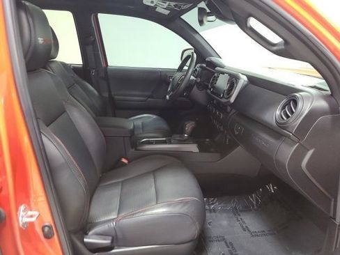 Used 2023 Toyota Tacoma TRD Pro AWD/4WD image 12