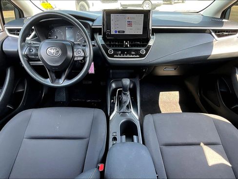 Used 2024 Toyota Corolla LE image 15