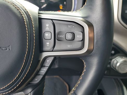 Used 2025 RAM 1500 Tungsten w/ Trailer Tow Group image 13