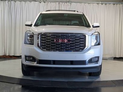 Used 2020 GMC Yukon XL Denali w/ Denali Ultimate Package