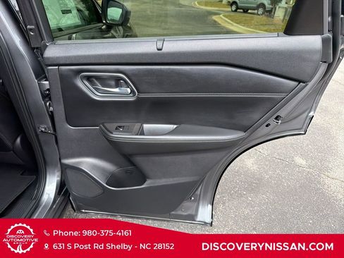New 2026 Nissan Rogue Platinum AWD/4WD image 37
