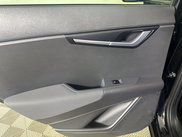 Used 2023 Kia Niro EX FWD image 18