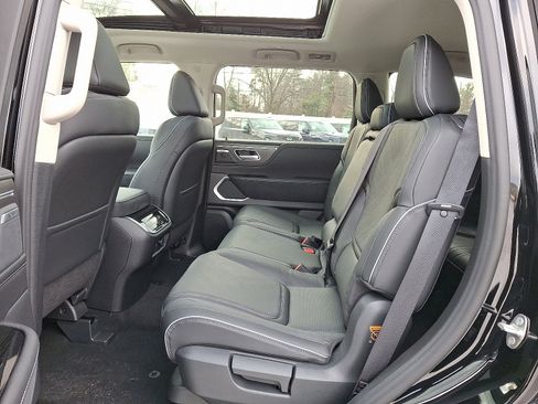 New 2026 INFINITI QX80 Luxe image 7