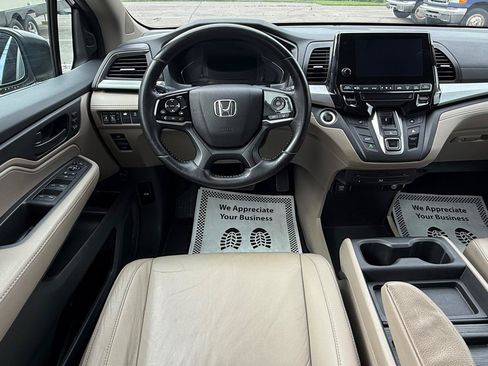 Used 2018 Honda Odyssey EX-L image 11