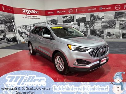 Used 2024 Ford Edge SEL w/ Convenience Package