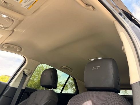 Used 2023 Buick Envision Preferred w/ Sport Touring Package AWD/4WD image 13