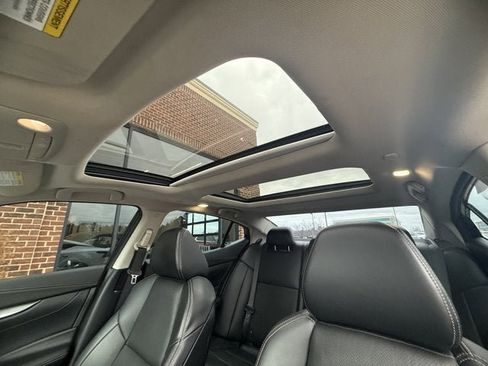 Used 2020 Nissan Maxima 3.5 SL w/ Floor Mat Group image 21