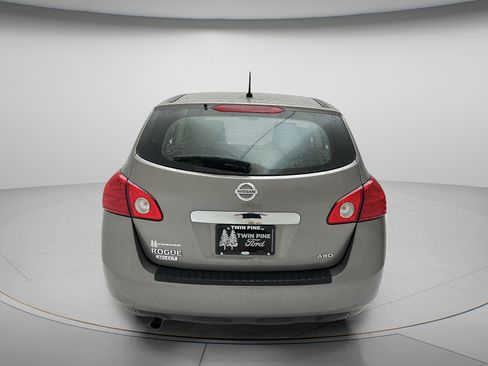 Used 2014 Nissan Rogue S AWD/4WD image 7